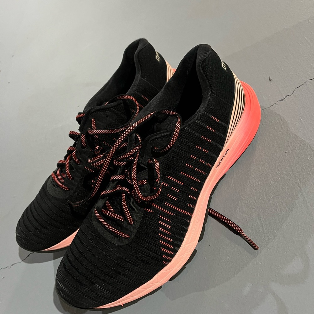 ASICS Women’s DynaFlyte3’s
